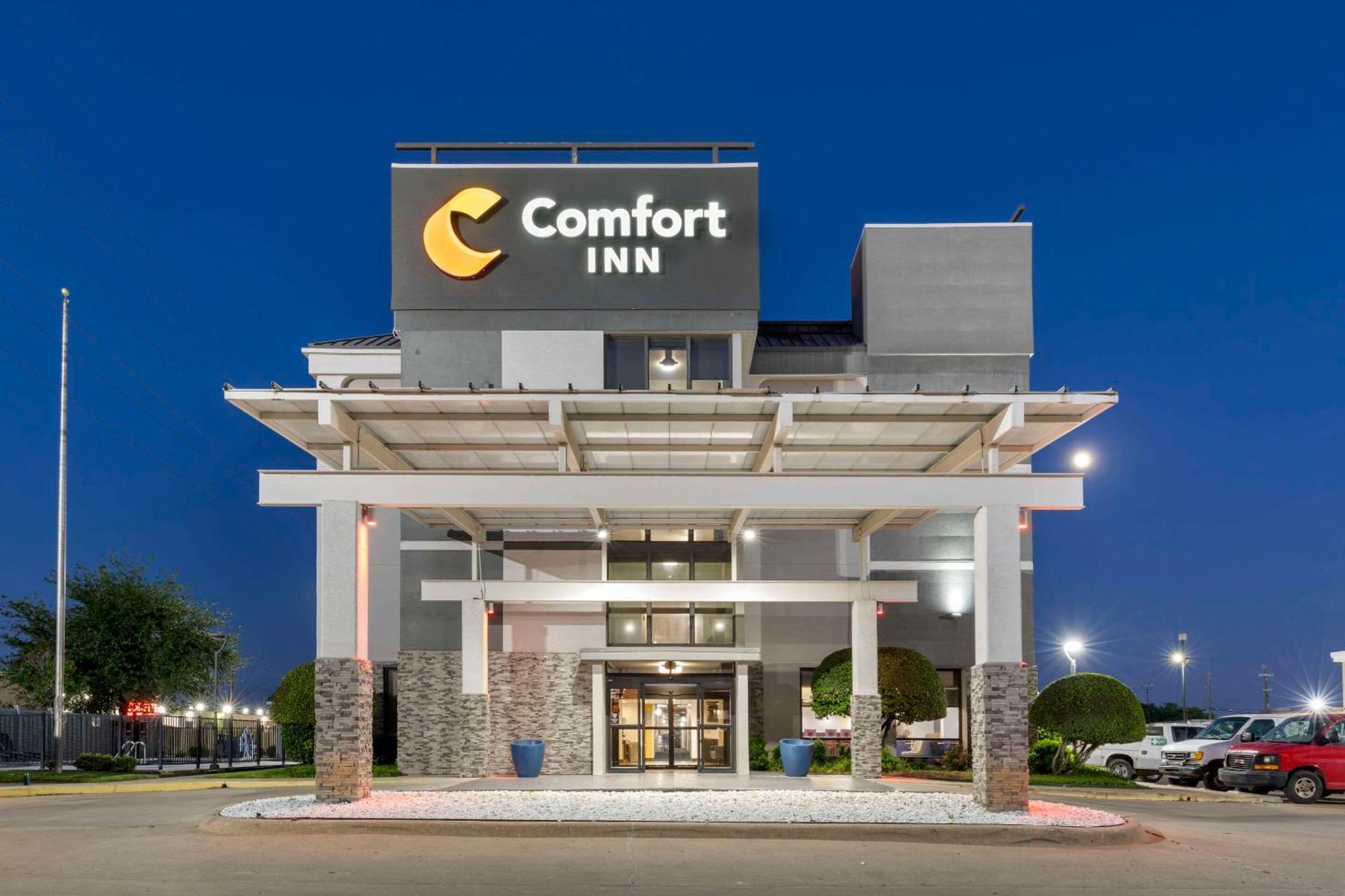 Comfort Inn Dallas North Love Field Airport Zewnętrze zdjęcie